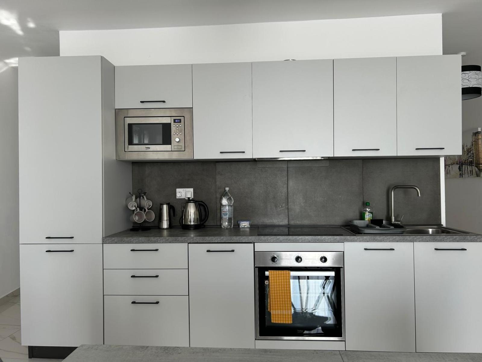Exceptional 3-Bedroom Apartment, Sliema - Tigne Point! Buitenkant foto