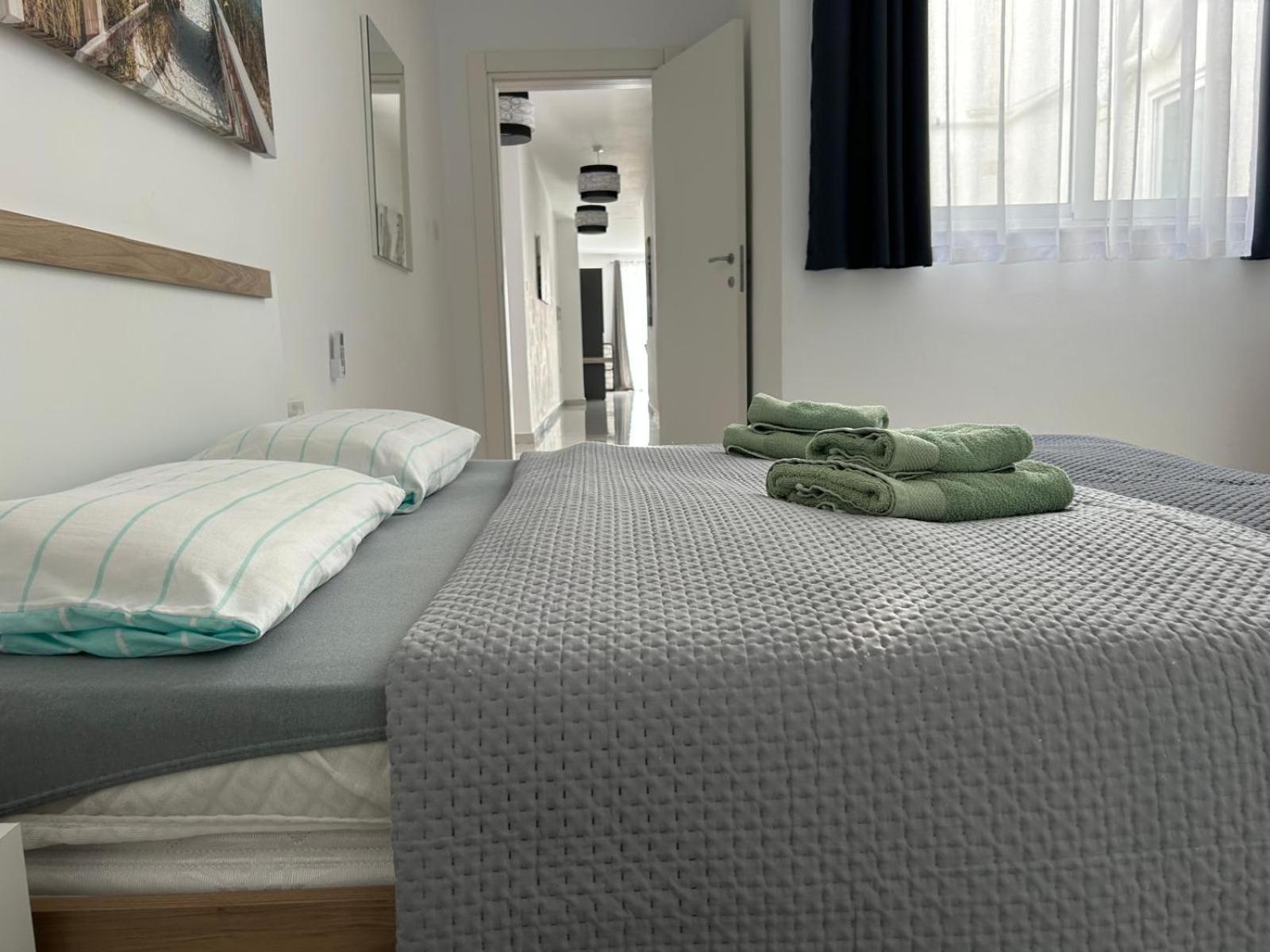 Exceptional 3-Bedroom Apartment, Sliema - Tigne Point! Buitenkant foto